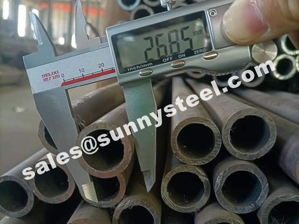 Carbon steel seamless pipes