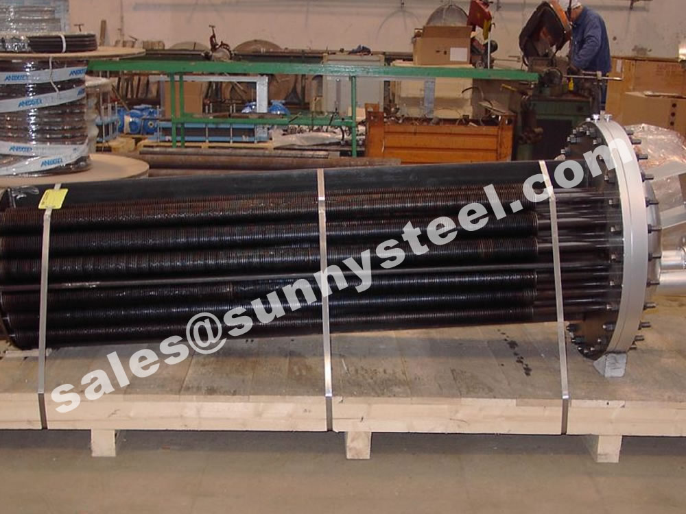 Helical solid finned tubes